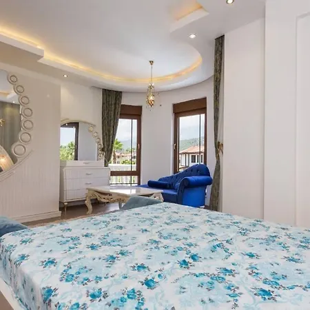 вилла Gulcatai 334 чамьюва 3+1 Villa